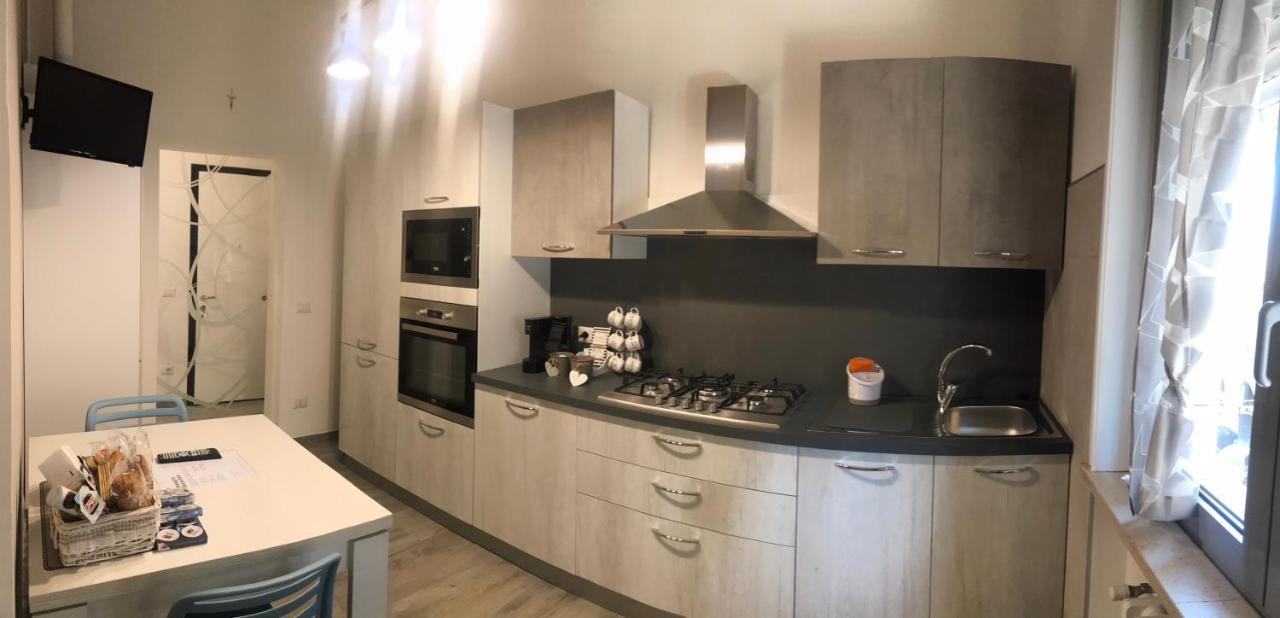 Ca Nicola 1 Apartment Cortemaggiore Luaran gambar